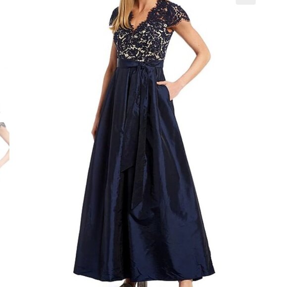 Eliza J Floral Lace And Taffeta Gown Evening Prom Dress | Size 4 - Picture 1 of 16